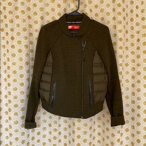 Nike Bomber/Puffer Jacket